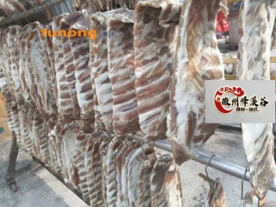 安徽徽菜:风干五花肉、刀板香、大量农家冬笋图1